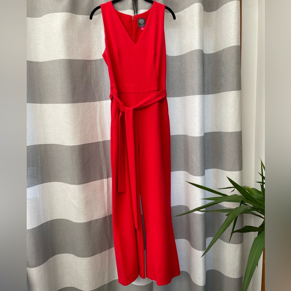 Vince Camuto jumper, red, size 8